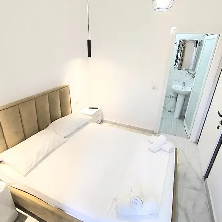 Sunset Hotel 3*